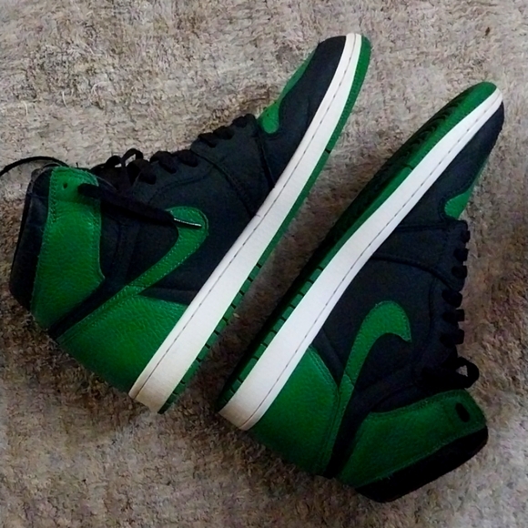 Jordan 1 pine green size 11 - Picture 1 of 3